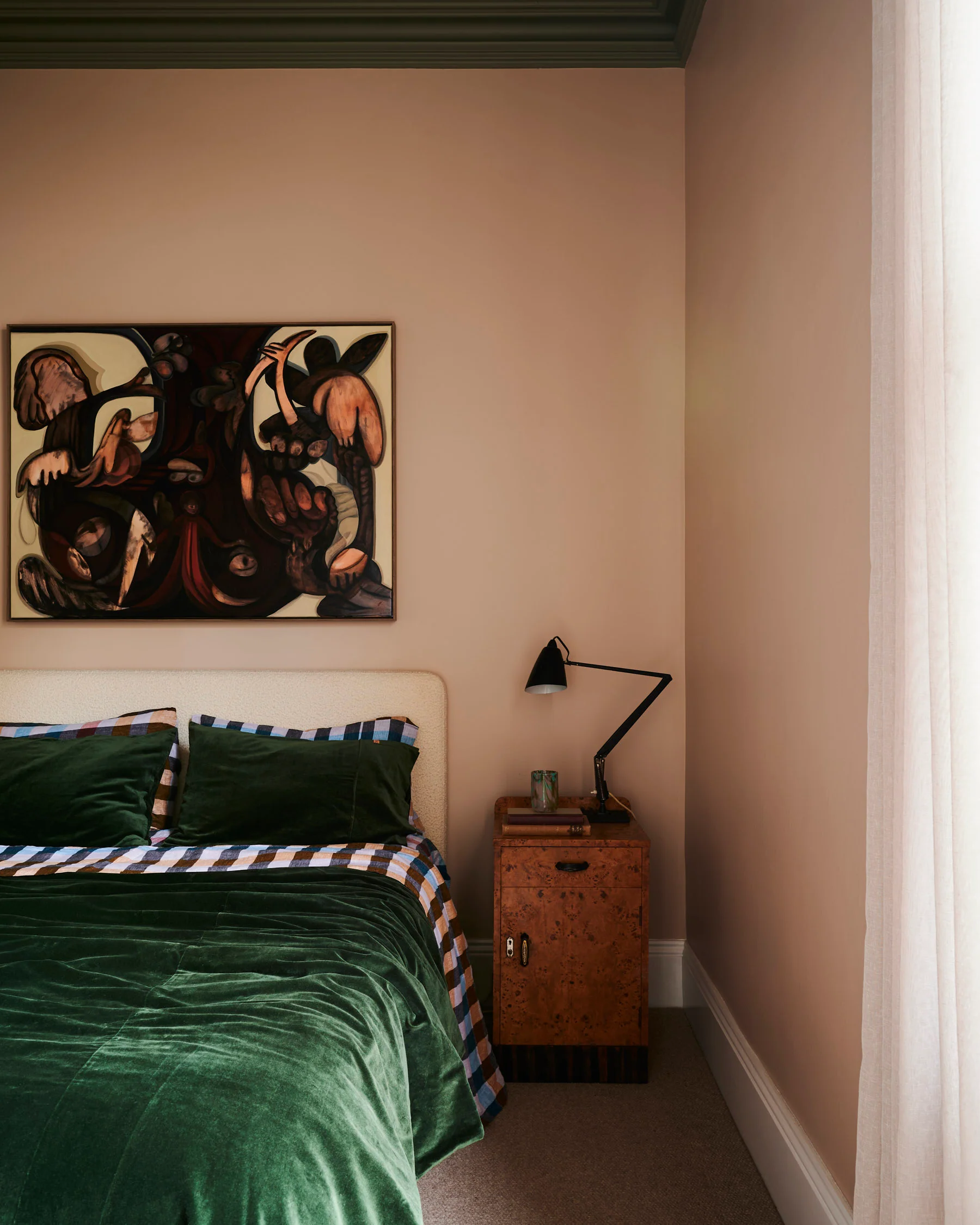 Kombu Green Velvet Pillowcases - Image 5