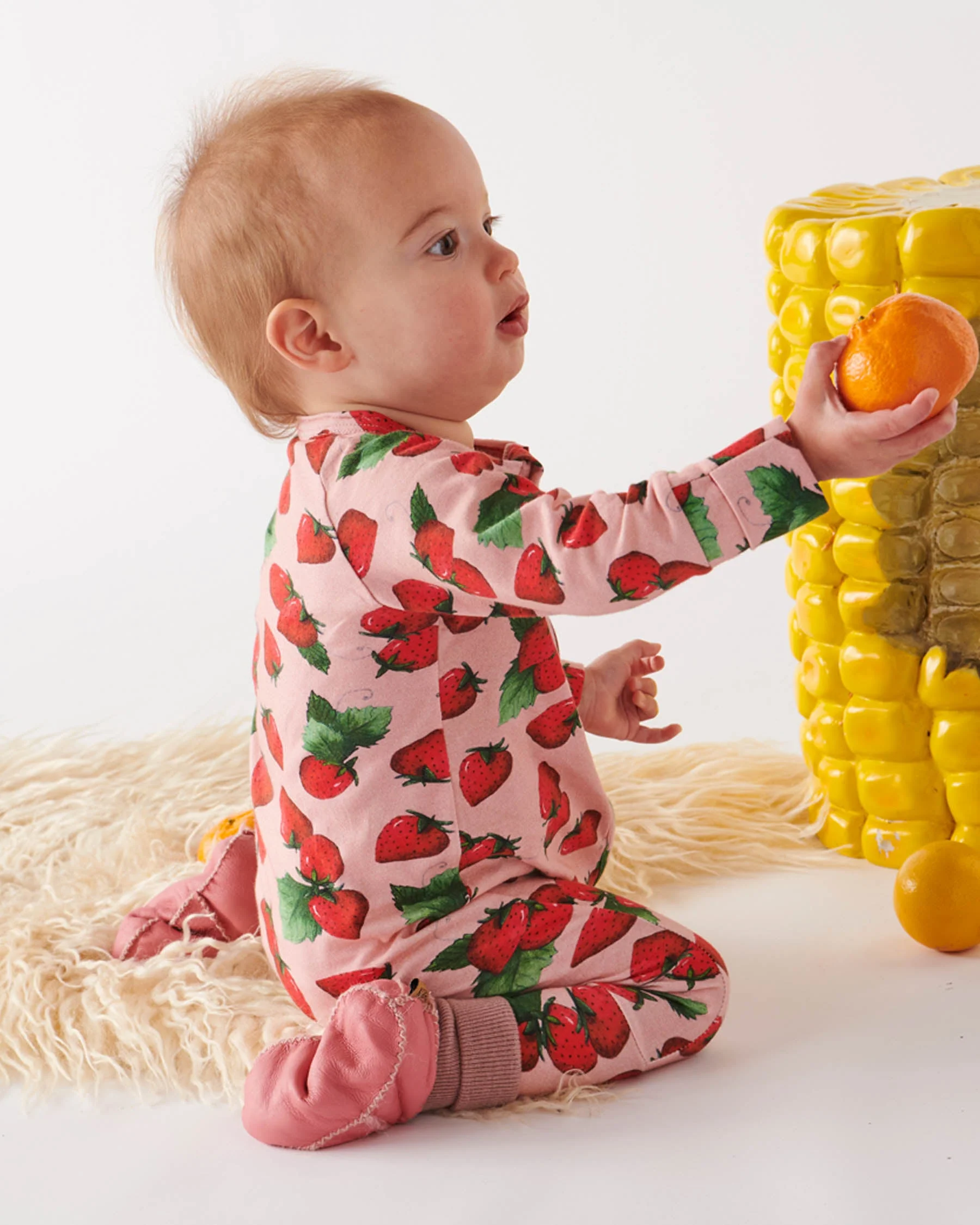 Pinkie Baby Booties - Image 3