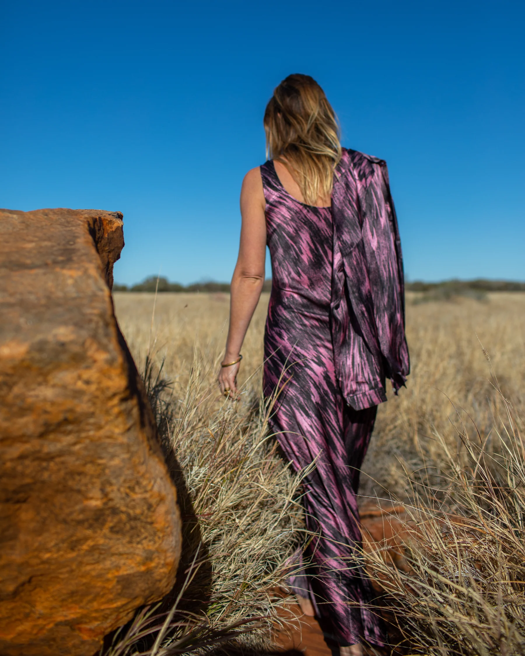 Wamikata Walka Tali Silk Shirt - Image 3