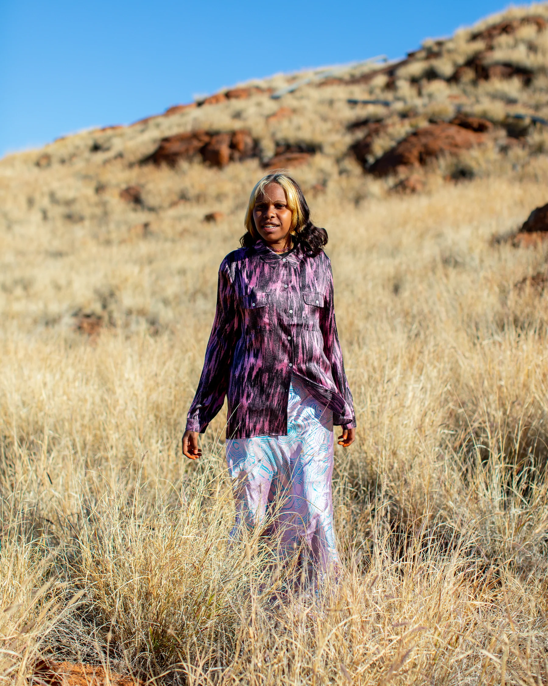 Wamikata Walka Tali Silk Shirt - Image 4